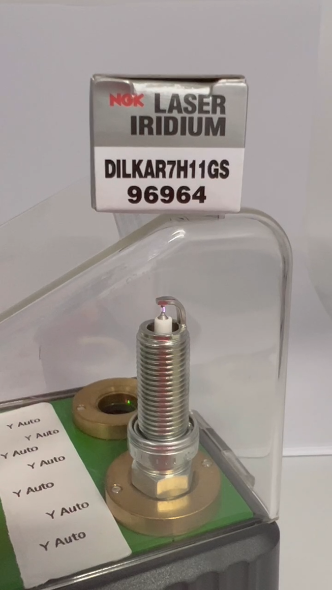 Set of 4 Genuine NGK 96964 Laser Iridium Spark Plugs DILKAR7H11GS