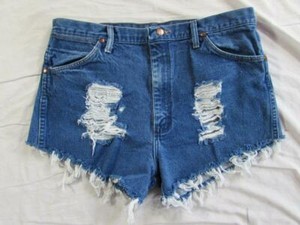 women's wrangler cut off shorts