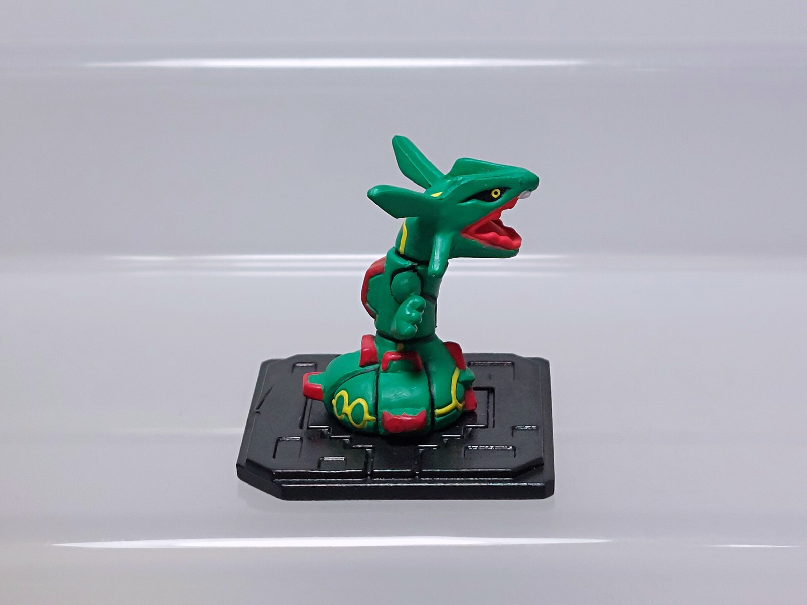 rayquaza moncolle