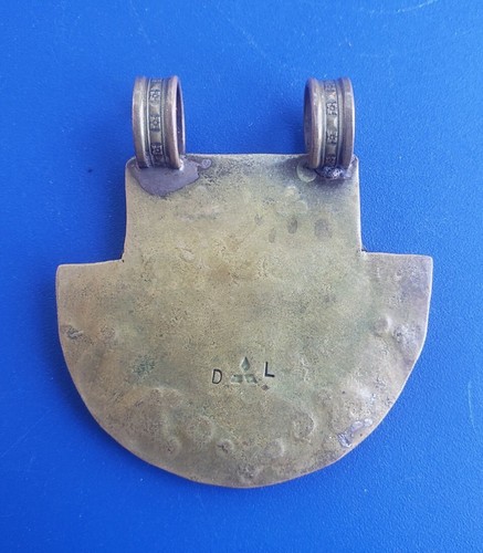 Ciondolo Vintage Firmato DL Bronzo Ottone India Nepal Tibet con Pietre Preziose - Foto 2 di 4