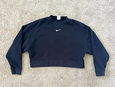 Nike Women s XS Black Cropped Logo Crewneck Fleece Sweatshirt Pullover