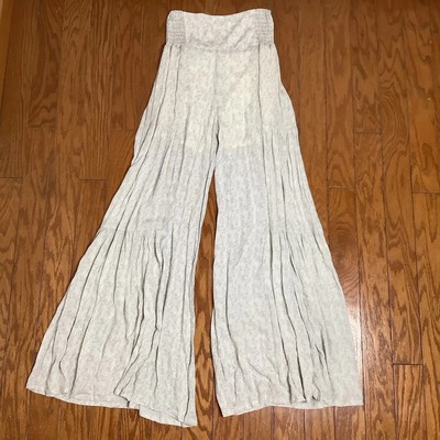 By  Together  Go With The Flow Grey/White Print Side Slit Wide Leg Pants Size M