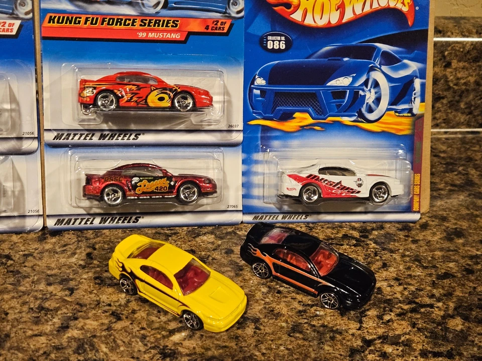 Hot Wheels Lot of 7 1999 Ford Mustang Variation Kung Fu Yellow Black '99 - Image 3 of 3