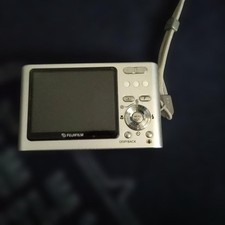 Fujifilm FinePix Compact Digital Camera Tested from Japan