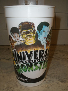 GETTYMART PEPSI UNIVERSAL STUDIOS MONSTERS COLLECTOR CUP
