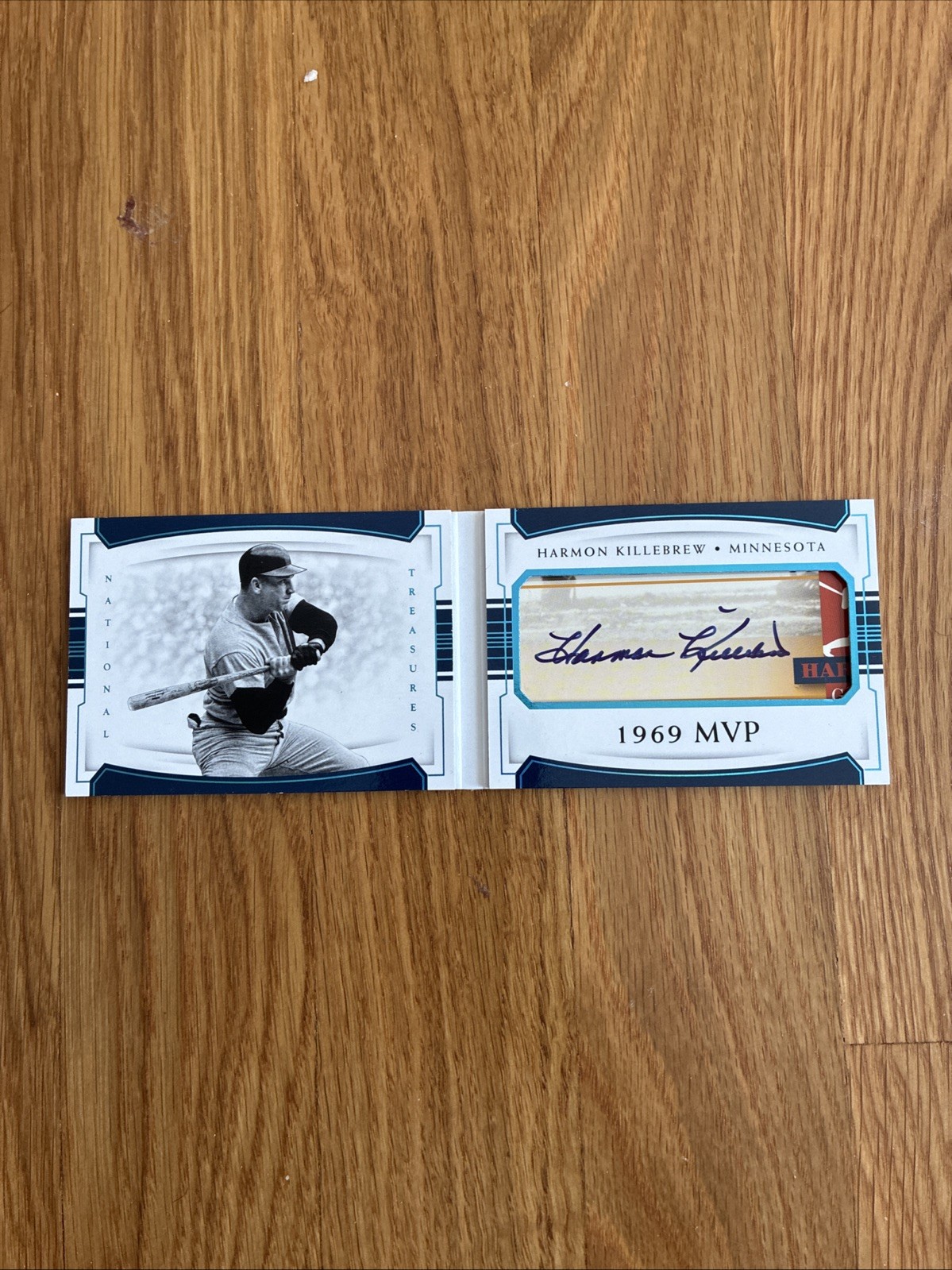 2018 National Treasures Harmon Killebrew Cut Signatures Auto Booklet #/25 Twins