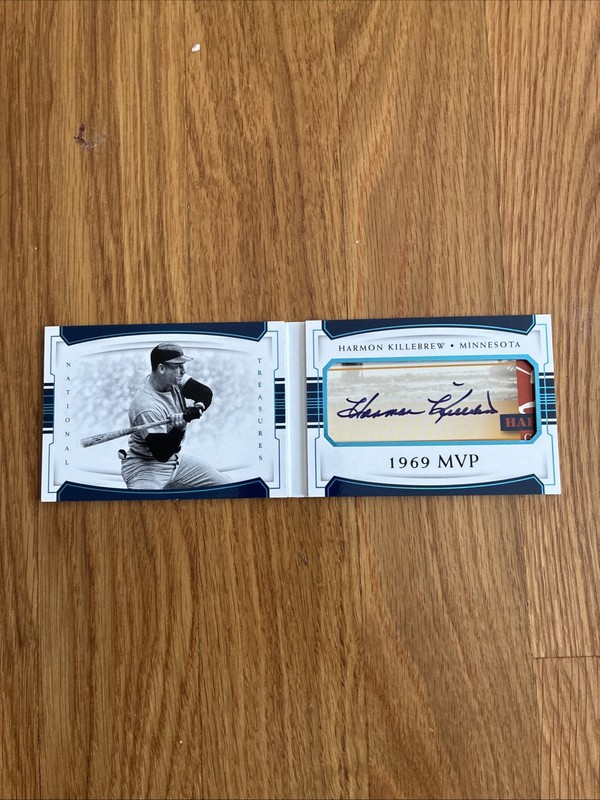 2018 National Treasures Harmon Killebrew Cut Signatures Auto Booklet #/25 Twins