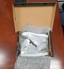 Pastry Glam Pie Glitter High-Top Sneaker Dance Shoes, Silver, Women Size 5 NEW