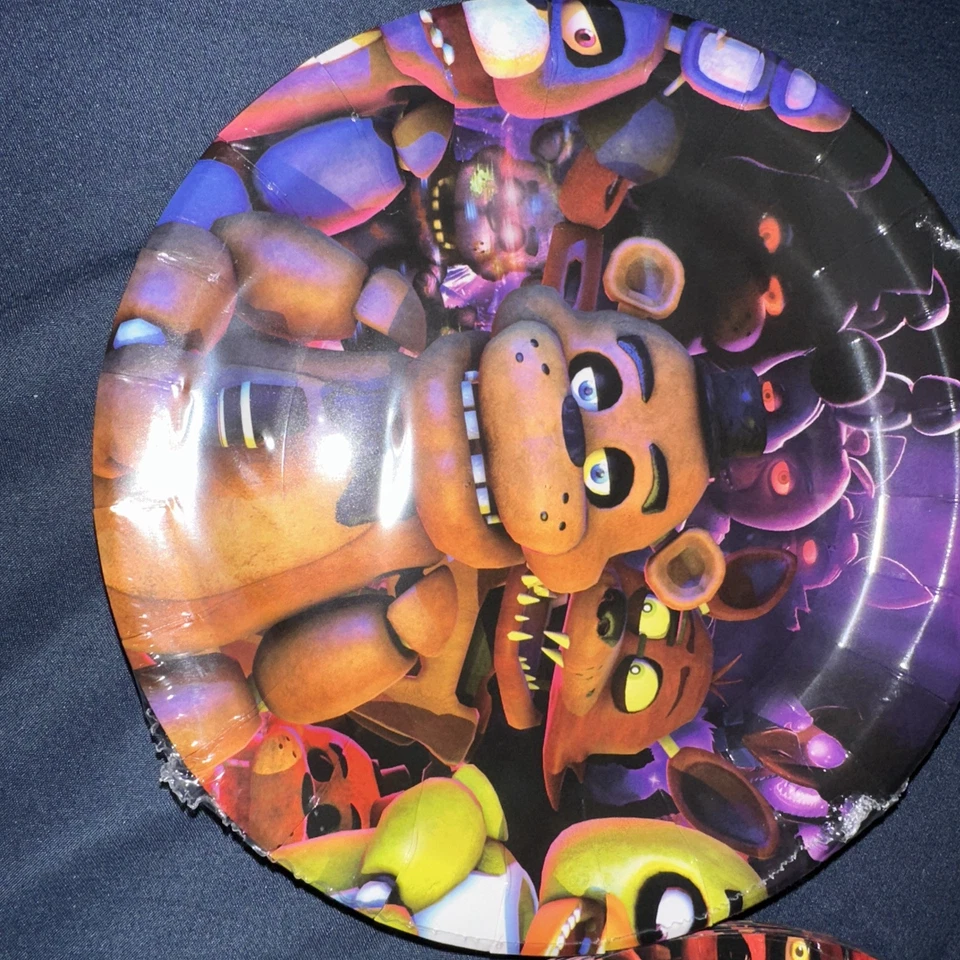 Platos decorativos de fiesta de cumpleaños Five Nights of Freddy, pancarta para adornar pasteles Foto 4 de 4
