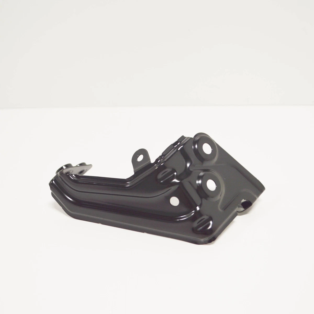 NEW BMW X3 G01 FRONT RIGHT FENDER WING BRACKET 41357475798 OEM | eBay
