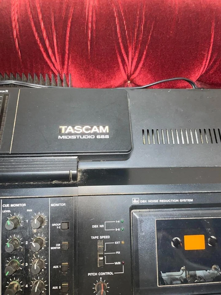 Tascam 688 Multitrack Cassette Tape Recorder MTR Junk Japan - Image 2 of 4