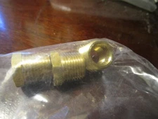 3/8" Male NPT x 1/4" Female NPT Brass Bushing QTY 3