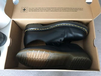 gumtree doc martens