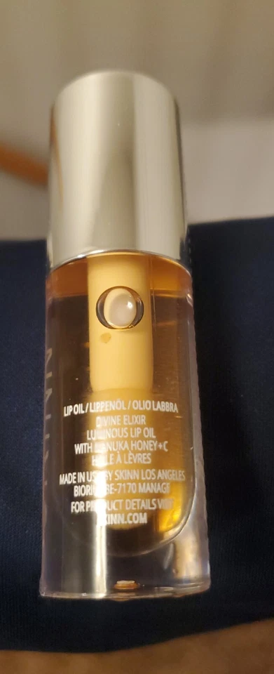 Aceite para labios flacos  Foto 2 de 2