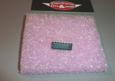 CD74HC74E Texas Ins  D Flip-Flop, 2-Func, Positive Edge Triggered, CMOS, PDIP14 