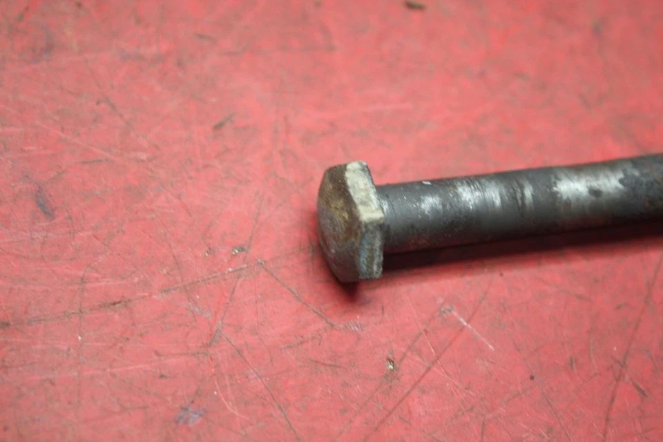 Suzuki Jr50 1987 basculante trasero suspensión eje pivote 61211-04410 Foto 2 de 3