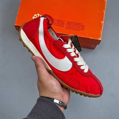 Nk x Jacquemus Moon Shoe SP University Red HV8547 600