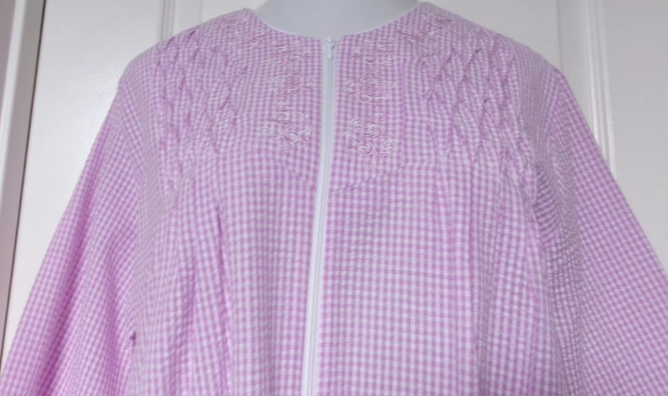 Miss Elaine Bata Manga Media Talla XL Estilo 862614 Cremallera Frontal Estampado Blanco Lila Foto 2 de 3