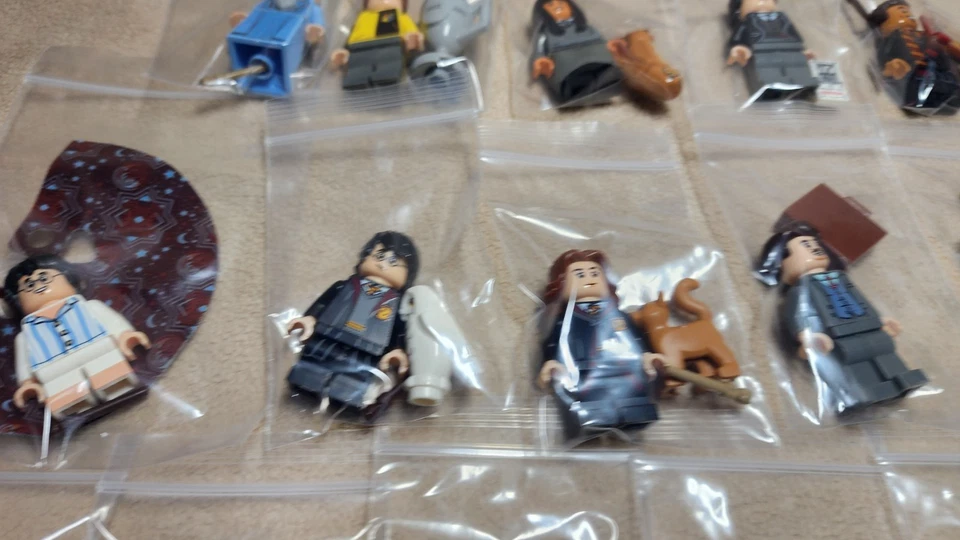 Lego Harry Potter Collectible Minifigures Series 1 71022 Complete Set - Image 4 of 4