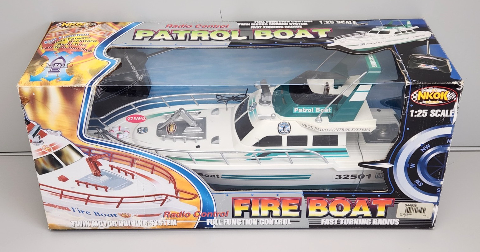NKOK RC Fire Patrol Boat Twin Motor Remote Control 1:25 Scal