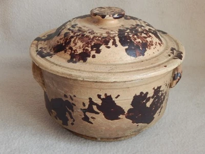 Soupière en Faïence de Thiviers Beige jaspé XIXème - Poterie régionale - Photo 1/4