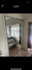 2 Sliding Mirror Doors