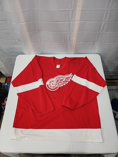 Vintage 1990's Detroit Red Wings CCM NHL Hockey Jersey Red Men's XLARGE - Picture 8 of 10