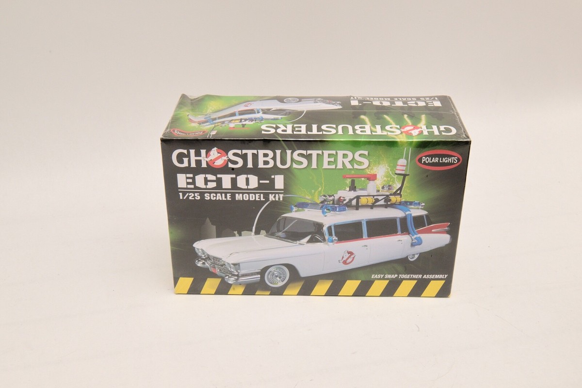 ECTO-1 POLAR LIGHTS ゴーストバスターズ　キャデラック キャデラックを作って何を退治する!?ポーラーライツ製プラモ