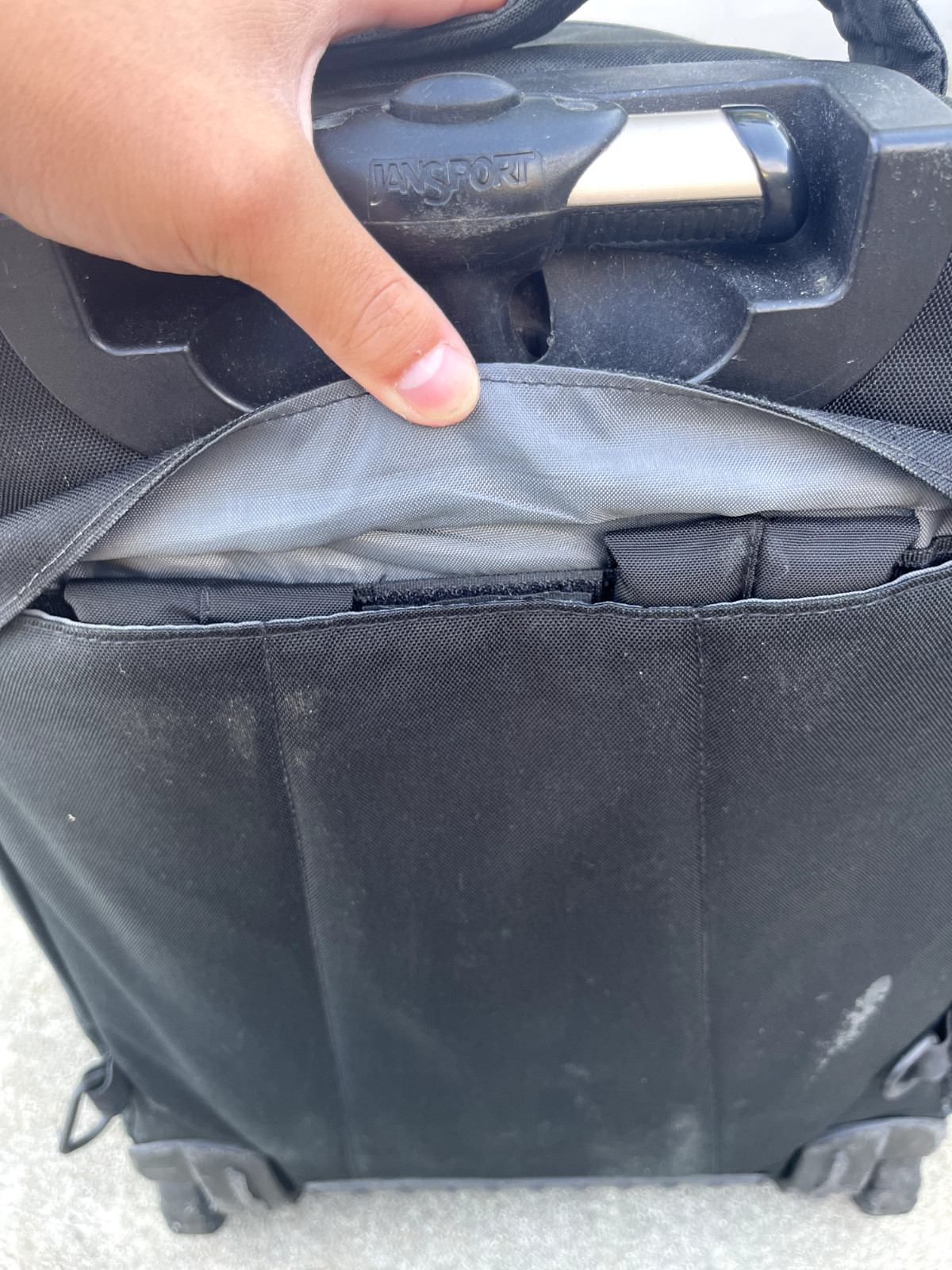 Jansport Driver 8 BLACK Rolling Wheel Large Backpack … Gem