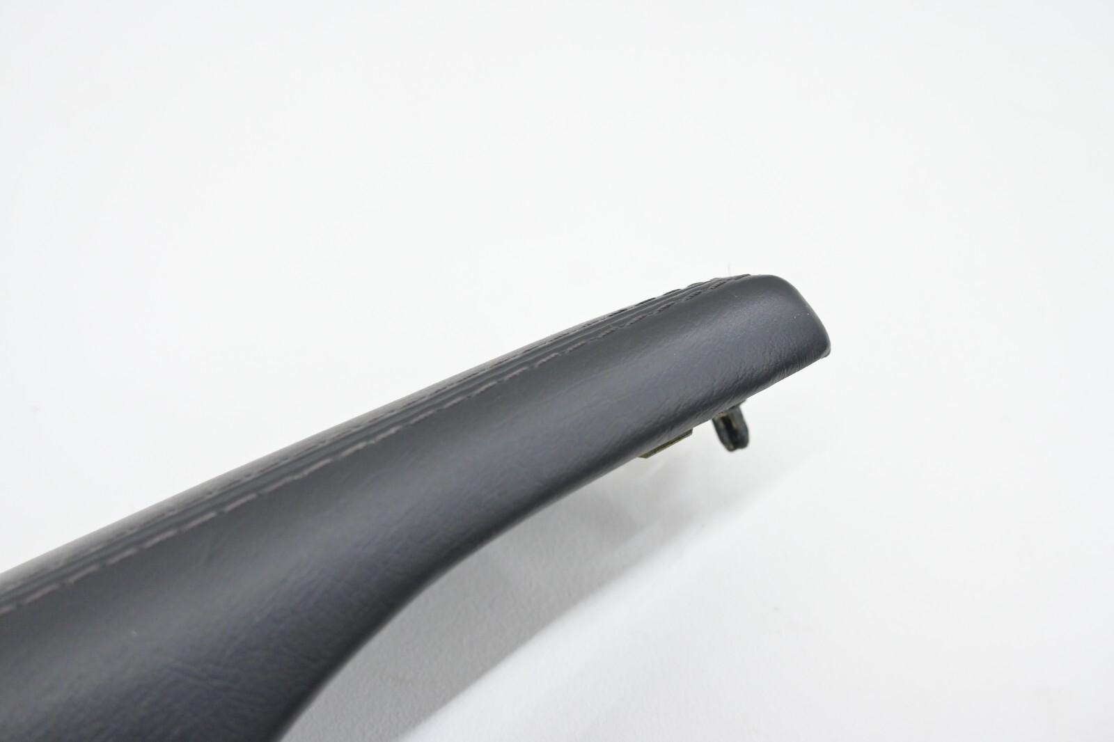 ⭐ 08-19 Maserati Granturismo Front Right Door Panel Arm Rest Trim Black Oem