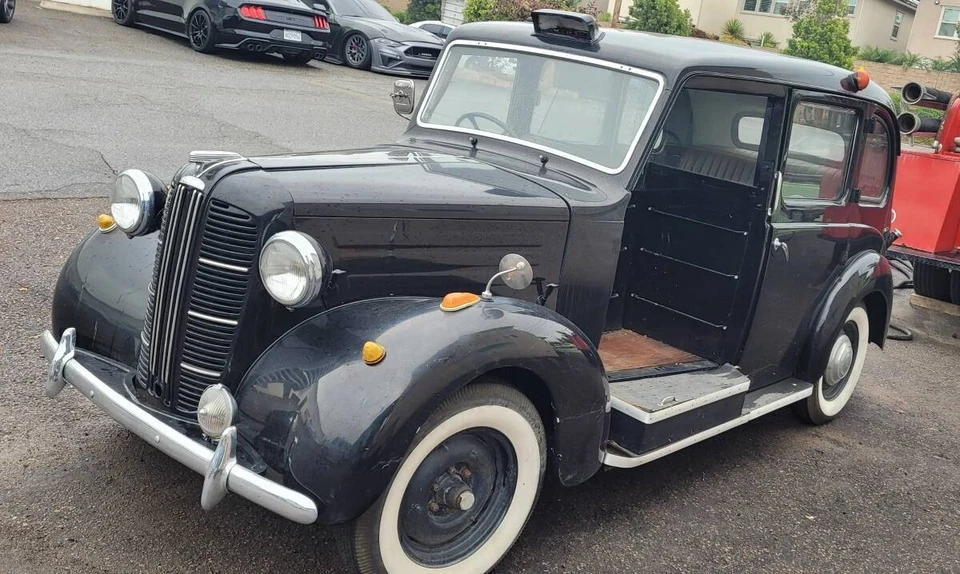 Austin Taxi 1957  Foto 2 de 4