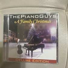 A Family Christmas Deluxe Edition  CD/DVD - Audio CD - VERY GOOD