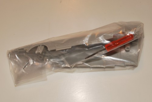 TAMIYA F-4C/D PHANTOM II 60305 ⭐PARTS⭐ UPPER FUSELAGE+TAIL ASSEMBLY 1/32 - Picture 3 of 5