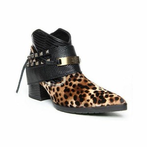 donald pliner signature collection