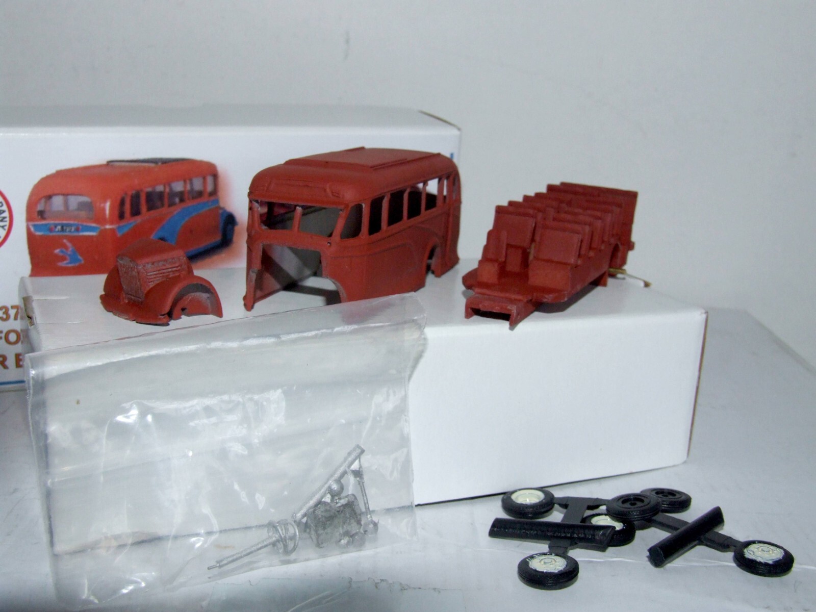 LITTLE BUS Co RESIN MODEL BUS KIT REF WTB37R BEDFORD WTB DUPLE 1937 LUXURY COACH eBay