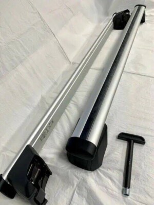 Audi純正　Q5 SQ5 FYルーフバー Audi Q5 Base Carrier Bars - 8R0071151AB - Genuine Audi Accessory