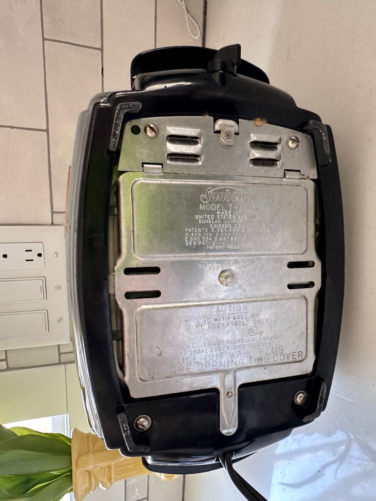 Sunbeam Toaster Vintage T351 Mid Century Made in USA Chrome Excellent