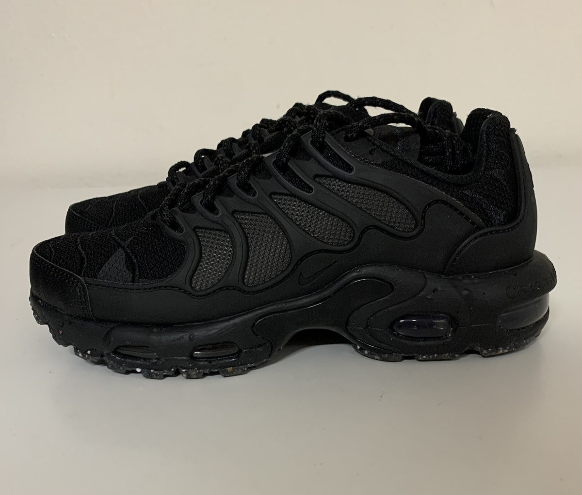 Nike Air Max Terrascape Plus Triple Black Mens Sz 5.5 Nike Air Max Terrascape Plus Triple Black Mens Sz 5.5