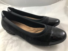 clarks neenah garden navy