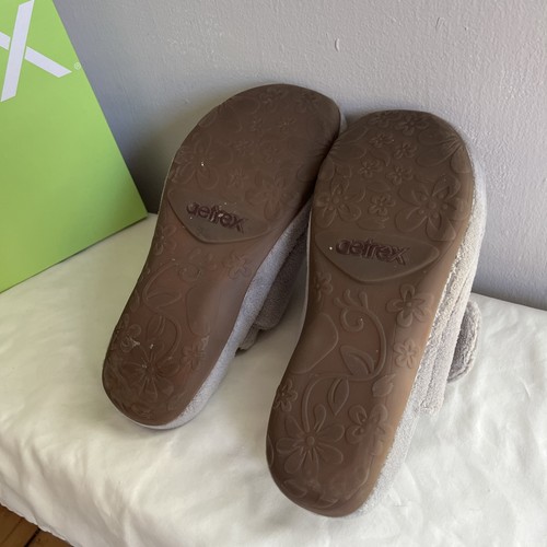AETREX Mandy Closed Toe Arch Support Slipper, Grey- Women’s 9-9.5 - Photo 6/8