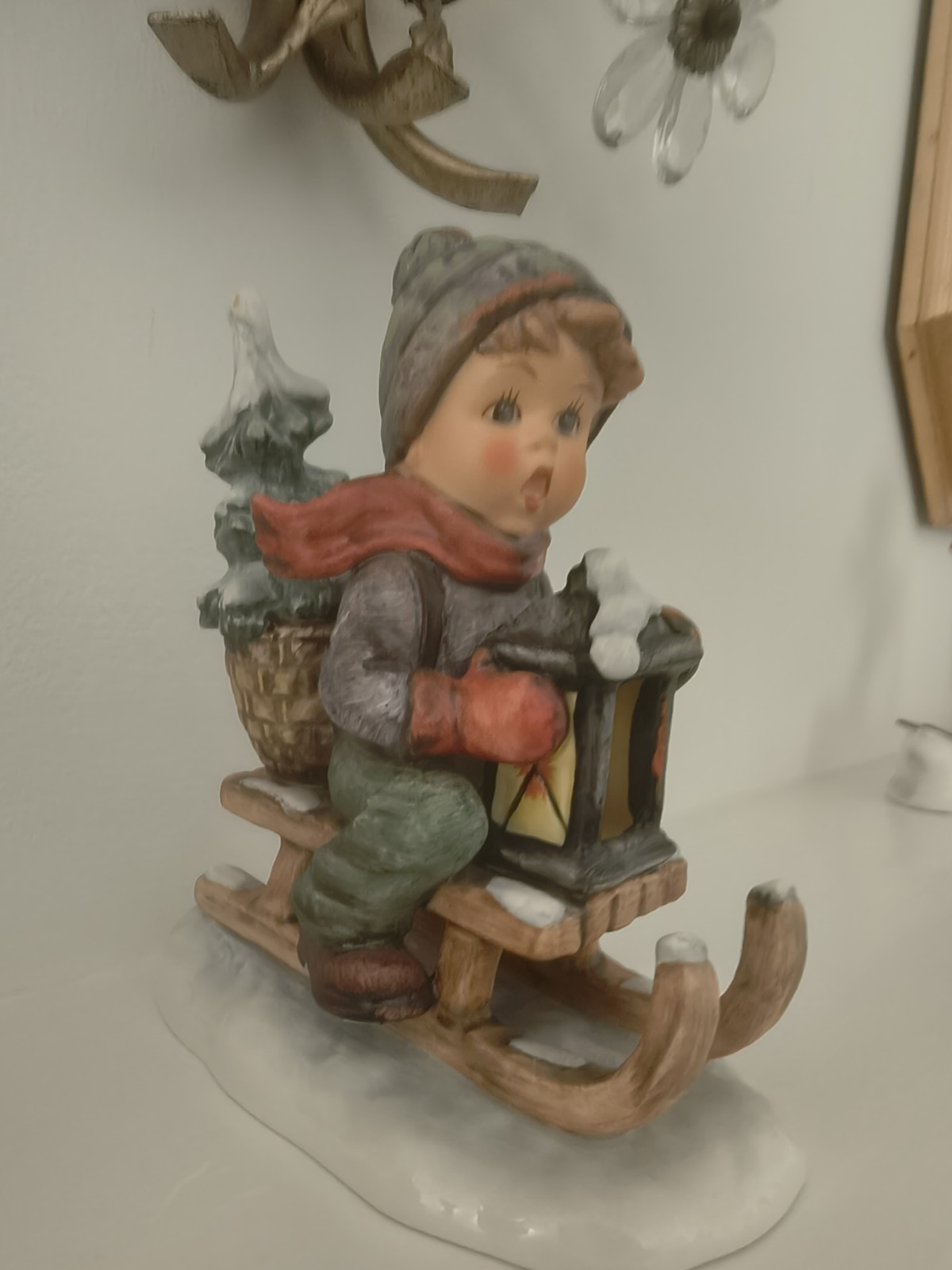 Hummel Goebel Figurine 
