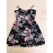 Princess Vera Wang Floral Mini Dress Black Pink Cut Out Back Sleeveless Size 7