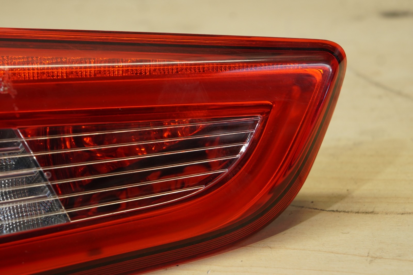 Maserati Ghibli 2014-2017 Rear Left Inner Tail light P/N 06700046820