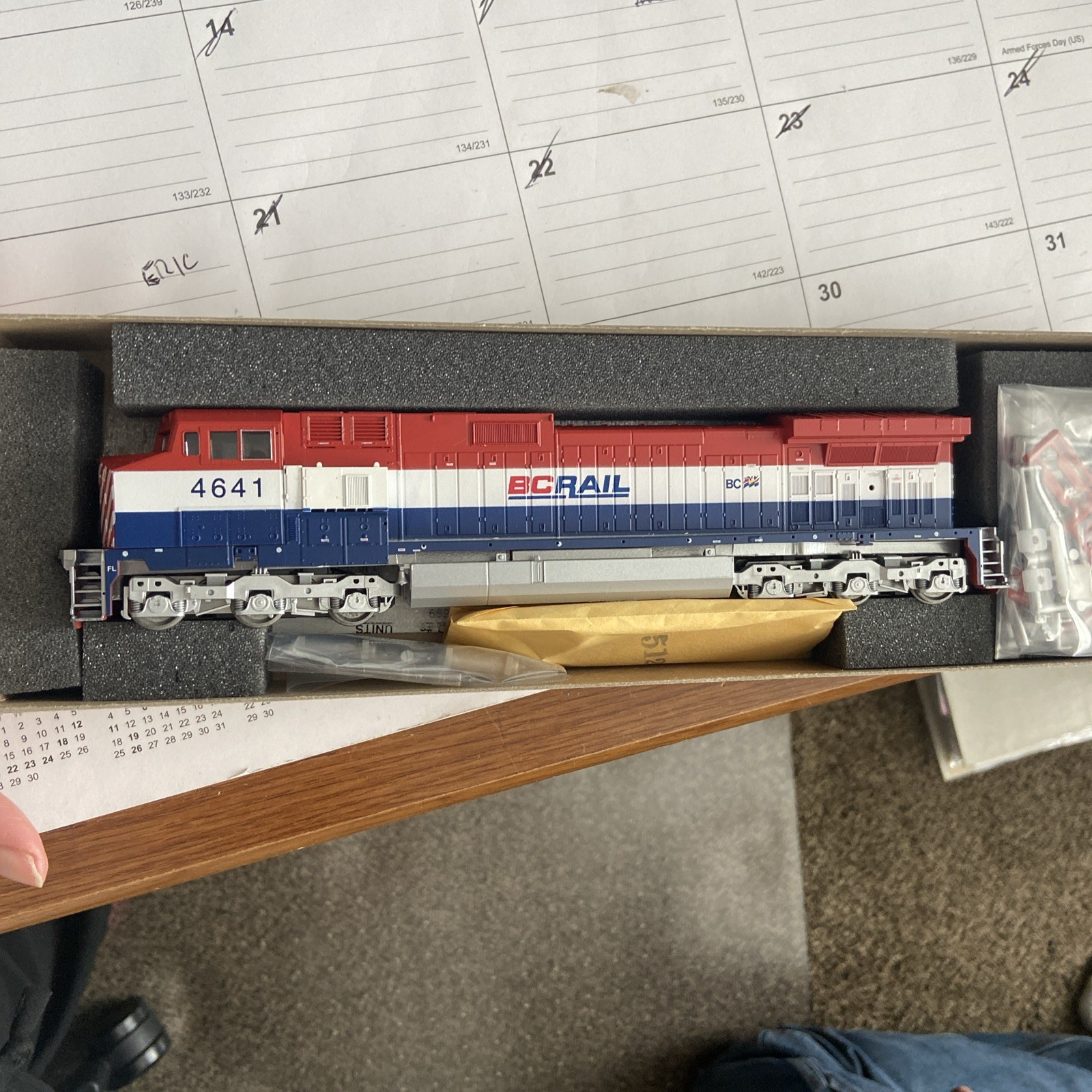 Picture 1 of 2