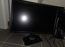 Dell UltraSharp U2412Mb 24 Zoll LCD 1920x1200 60Hz DP/DVI/VGA VESA