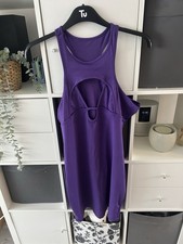 Woman’s XL Dress Purple Cut Out Design 16/18