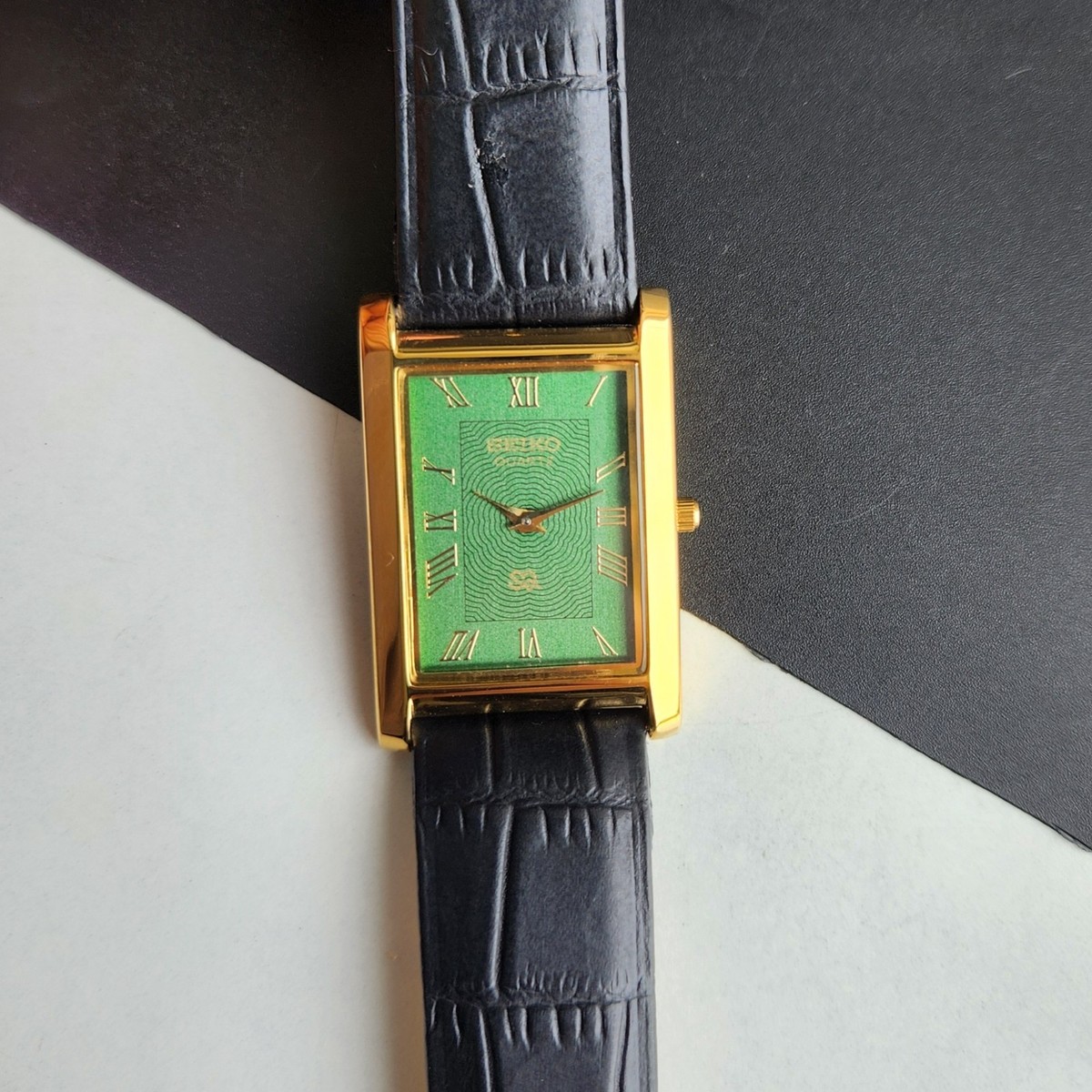 Vintage Seiko Slim Tank Quartz Men Green Dial Dress Watch-Free Shipping |  eBay