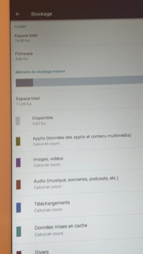 Tablette Archos 70 Platinium V3 - 16 Go - emballage et accessoires / 448 - Imagen 6 de 23