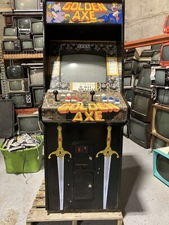 Vintage Sega Golden Axe Arcade Gaming Machine 