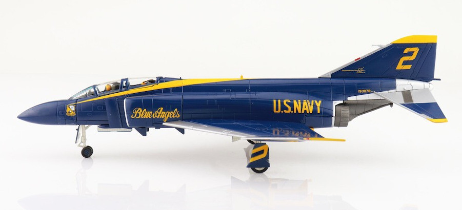 ホビーマスターMcDonnell Douglas F-4 Phantom II McDonnell Douglas F-4B Phantom II Fighter-Bomber Aircraft